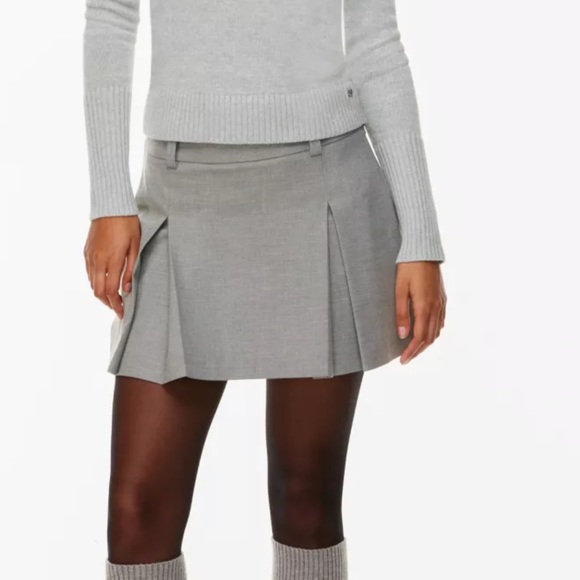 Aritzia (Sunday Best) Bebe Skirt - Picture 6 of 6